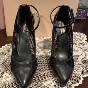 BCBGeneration Black 8 1/2